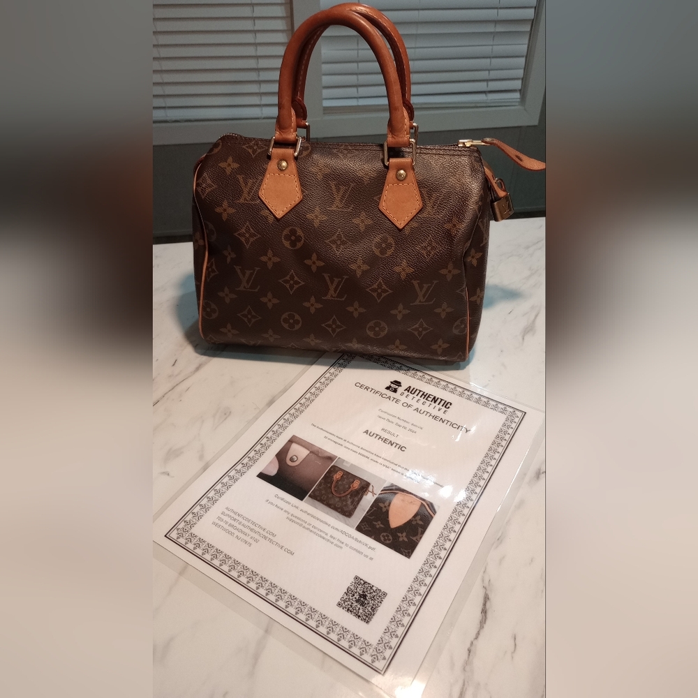 Authentic Speedy 25